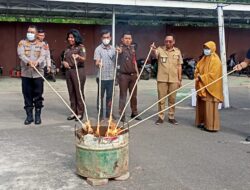 Kejari Basel Musnahkan Barang Bukti Sejumlah Tindak Pidana