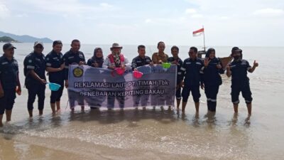 PT Timah Tbk Lakukan Restocking Kepiting di Pulau Kundur, Jaga Ekosistem Pesisir Sekaligus Berikan Dampak Ekonomi Bagi Nelayan