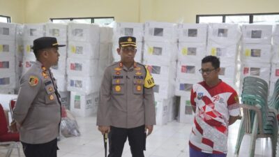 Kapolsek Simpang Rimba Dampingi Kapolres Basel Cel PPK dan Monitoring Logistik Pemilu