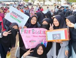 Fun Walk “Dari Indonesia untuk Palestina” di Pantai Nek Aji Galang Dana Rp26,8 Juta untuk Kemanusiaan